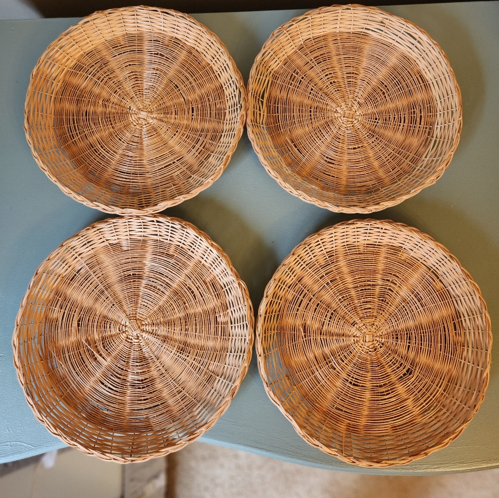 Woven Bamboo Paper Plate Holders Set Of 4